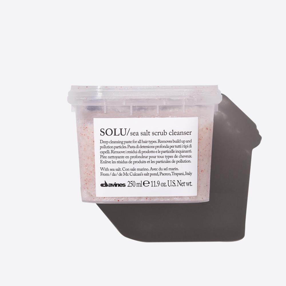 ESSENTIAL SOLU SALT SCRUB CLEANSER 250ml